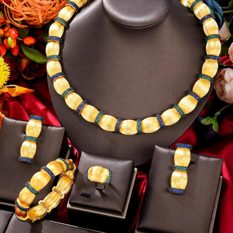 

Necklace Earrings Set Soramoore Trendy Luxury African 4 For Women Wedding Party Zircon Crystal Dubai Bridal Jewelry Gift, Picture shown