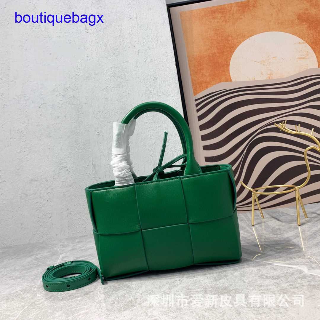 

Original edition Luxury Bottegss Venetss Arco Evening Bags online store Bag Shoulder Leather One women's Messenger bag portable co With logo J30M, Black8