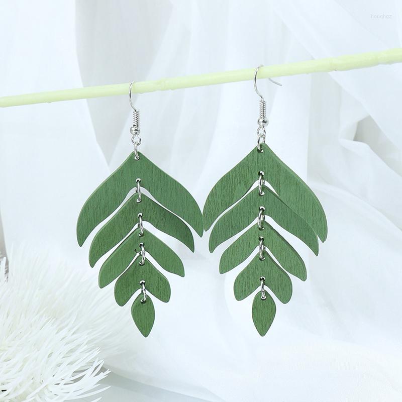 

Hoop Earrings 2023 Bohemian Style Exaggerated Leaf Wooden Women's Light Luxury Temperament Fashion All-match Jewelry Gift Trend