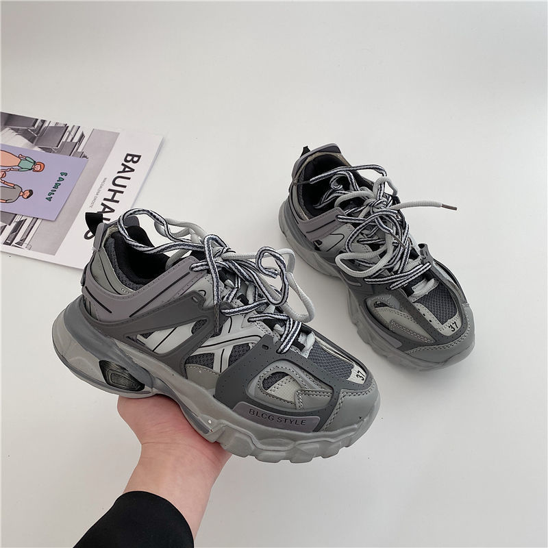 

Dress Shoes Streetstyle Ulzzang Women Men Chunky Sneakers Breathable Designer Unisex Sport Classic Ladies Trainers Plus Size 42 230313, Black