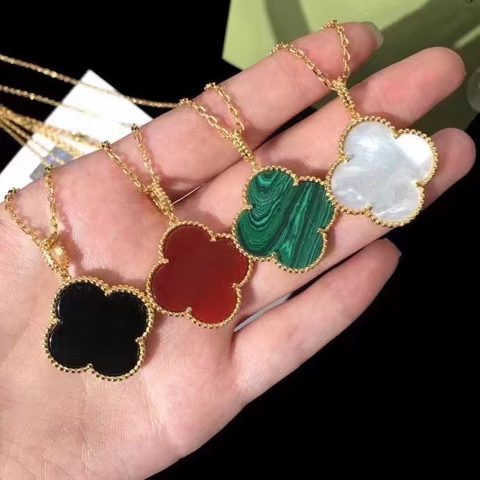 

18K gold brand clover designer pendant necklaces with shining crystal diamond Long Chain 90cm Big 25mm clover sweater necklace jewelry