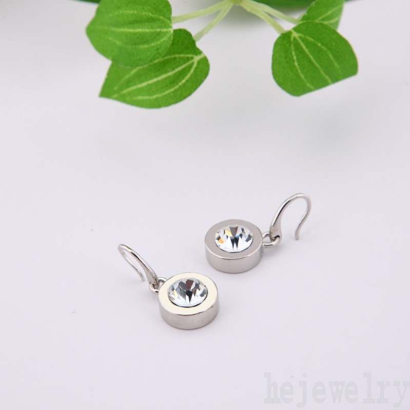 

Small diamond earings womens orecchini hooks rhinestone chunky alloy female earrings round luxurious love jewelry single men designer earring dangling ZB008 F23