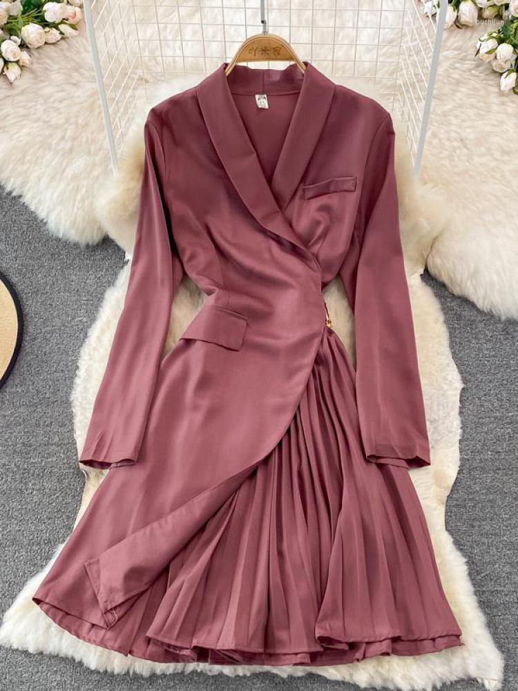 

Casual Dresses ZCWXM Autumn Blazer Pleated Dress Women Design Fake Two Korean Chic High Waist Splicing Temperament Medium Long Red, Beige