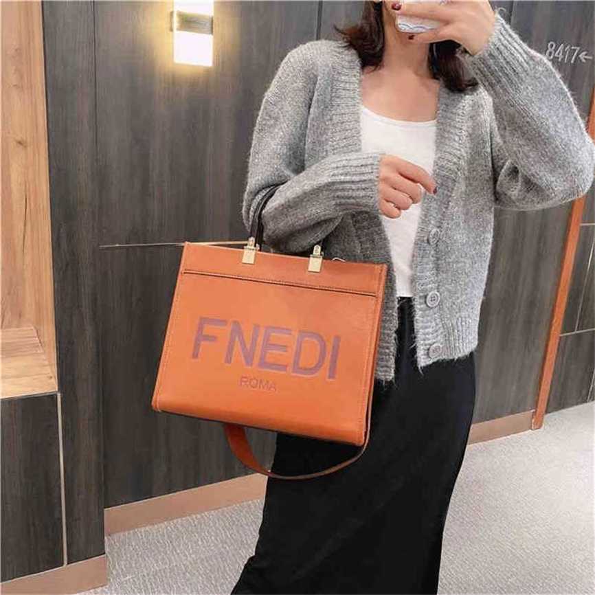 

handbag 2023 Fashion women's bag leather quality Handbag trend red same sewn wax thread soft leather large embossed portable Bag, Black