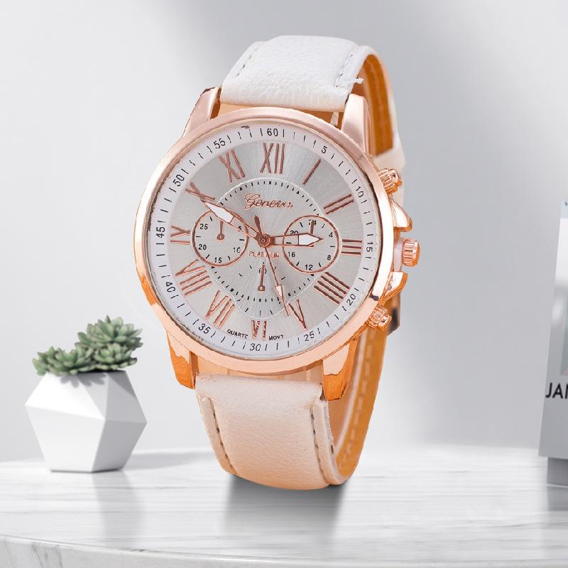 

Wristwatches Double-Layer Letterlijke Eenvoudige Riem Horloge Mannen En Vrouwen Mode Universele Quartz Zilveren PolsbandWristwatches, White