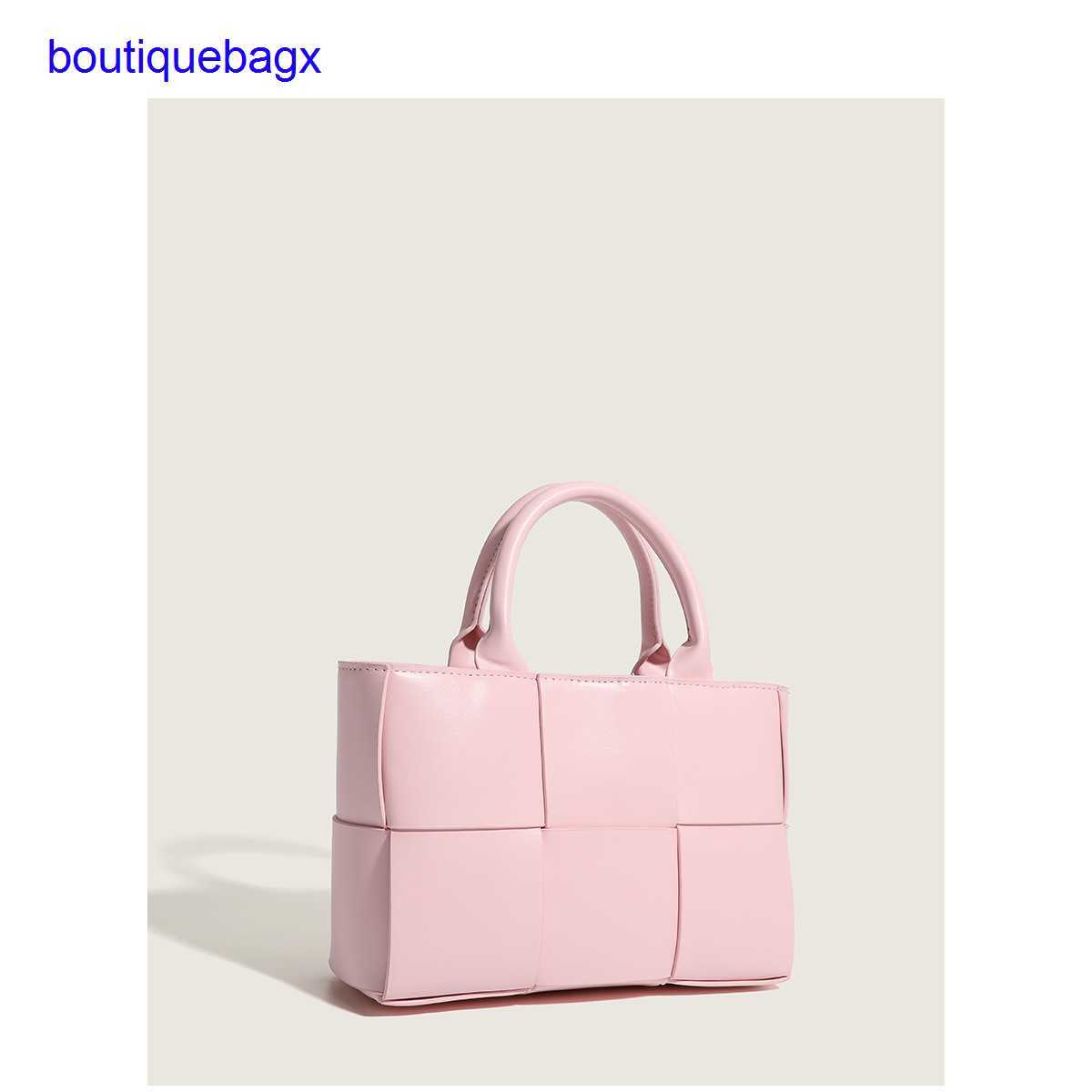 

Luxury Bottegss Venetss Arco Evening Bags online store Small crowd design portable vegetable basket bag 2023 new spring and summer With logo 7O4O, White5