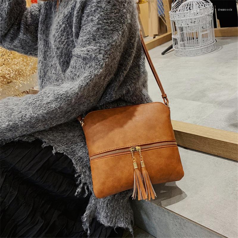 

Evening Bags Women Shoulder Bag Fashion Tassel Decoration Crossbody Female Wild For Ladies Cellphone 2023, Pink