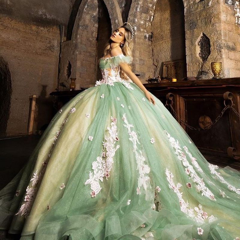 

Green Sweetheart Off The Shoulder Quinceanera Dresses Ball Gown Floral Appliques Lace Tull Corset For Sweet 15 Girls Party Dress, Red