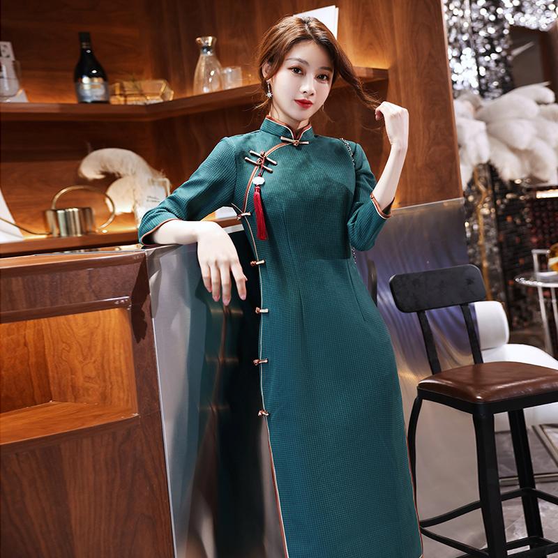 

Ethnic Clothing Winter Improved Cheongsam 2023 Long-sleeved Young Women's Temperament Autumn High-end Thickening Qipao Dress