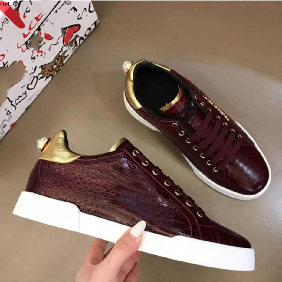 

New Autumn Sneakers Women Platform Rivets Graffiti Gesigner Shoes Gym Pearls Lace-Up Genuine Leather Zapatillas Mujer Size38-45 mkjk rh400000001