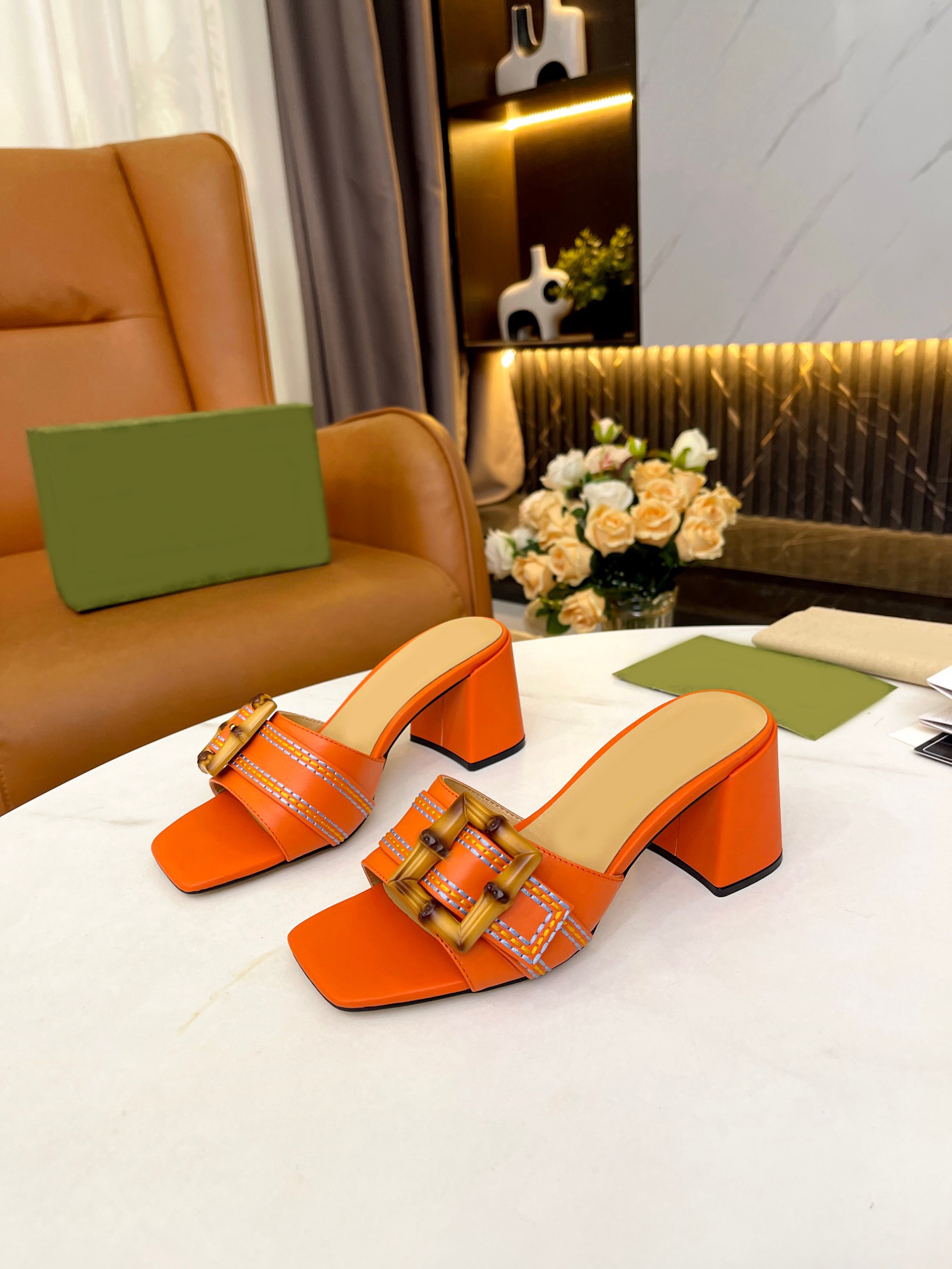 

2023 Designer Sandals Bamboo Buckle Rock Calfskin Leather Mid-heel Summer Lace-up Sandals Women's Dress Shoes Formal Casual Party Shopping Shoes Size 34-43, Color#2