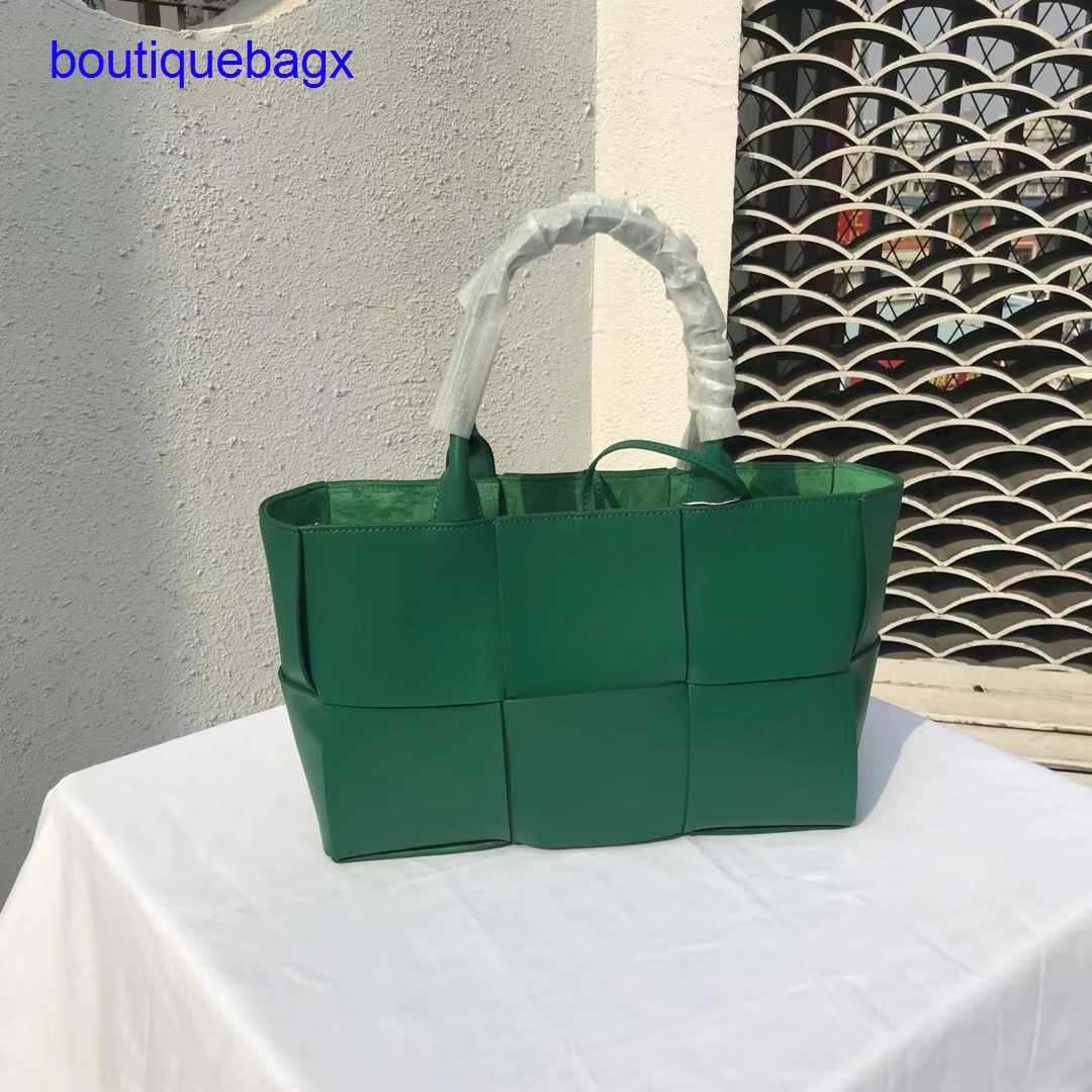 

Luxury Bottegss Venetss Arco Evening Bags online store Tote 2023 new early Handbag spring fashion large capacity zipper inner sing With logo UZOF, Small milkshake