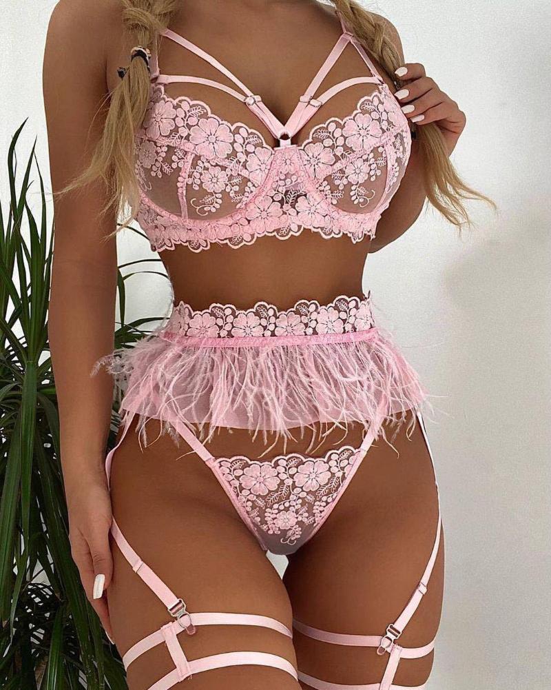 

Bras Sets -selling Quality 2023 Explosions Complicated Craft Lace Feather Embroidered Underwear Three-piece Women Lingirie, Black