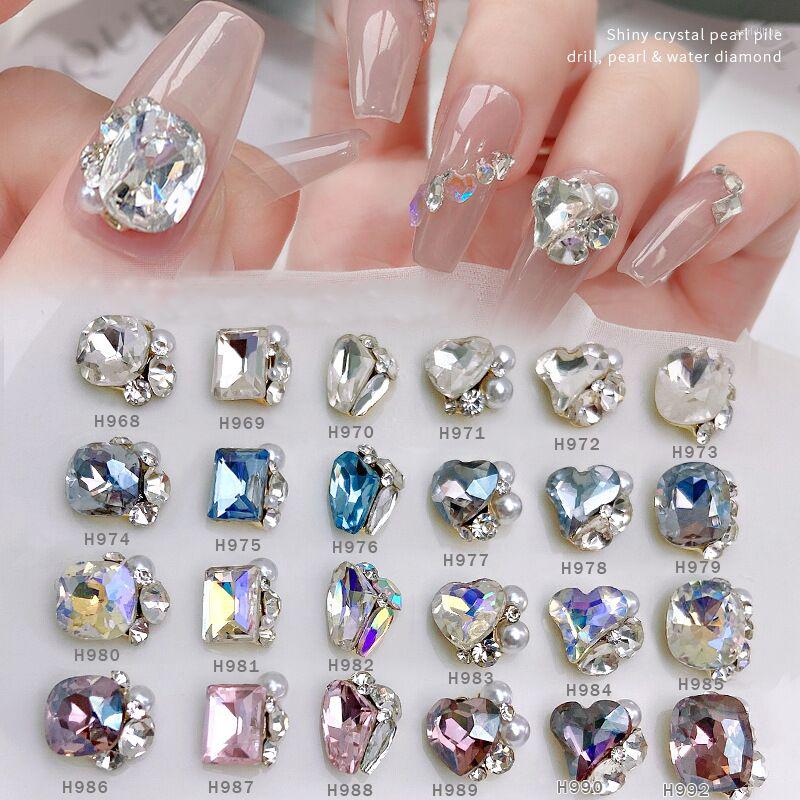

Nail Art Decorations 5 Pcs Of 3D Metallic Crystal Pile Diamond Heart-shaped Inlaid Pearl Jewelry Japanese Decoration Top Charm