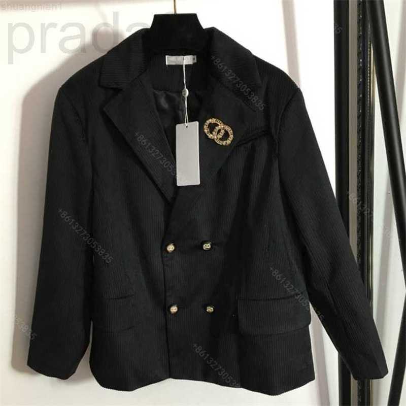 

Women' Jackets Designer women Jacket coat free brooch corduroy striped high-end long sleeve jackets waist cc brand casual clothes womens wholesale cc1 86E1