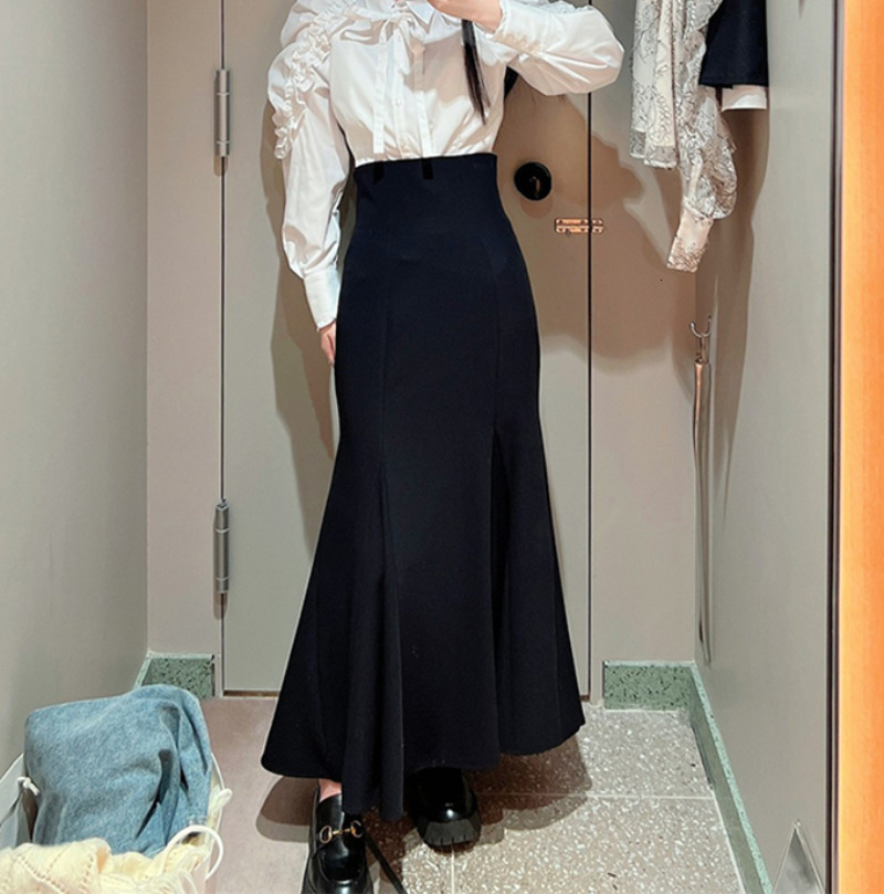 

Skirts Kuzuwata High Waist Solid Color Slim Skirts Faldas Mujer Moda Japanese Autumn Winter Hip Package Patchwork Trumpet Jupe 230313, Black