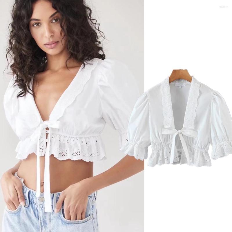 

Women' Blouses Jenny&Dave Indie Folk Vintage Sexy Casual Blouse Women Tops Fashion Lace Embroidery Pure Cotton White Short Shirt