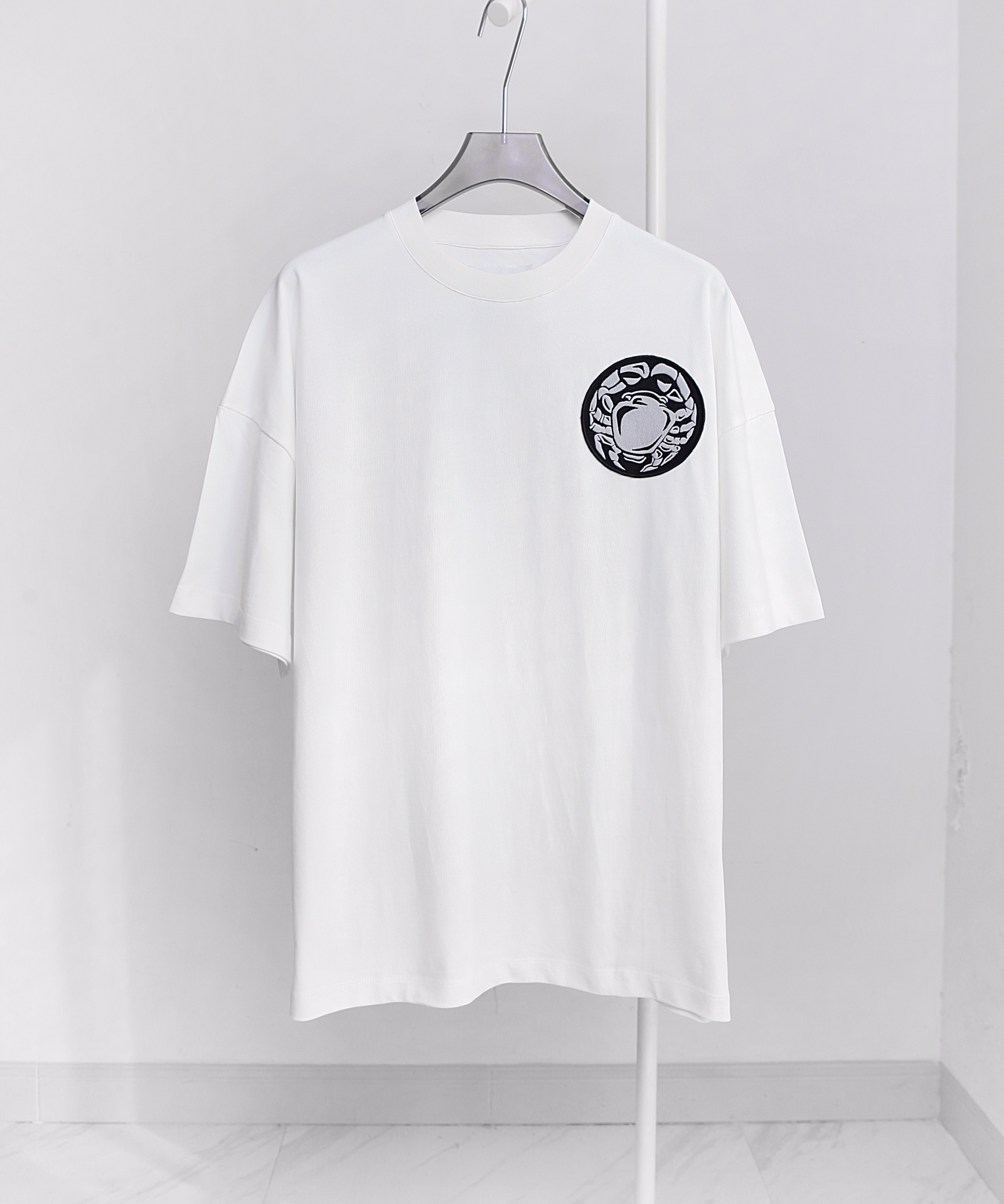

2023 Summer great mens designer beautiful printing t shirts oversized ~ US SIZE tshirts ~ tops mens high quality designer short sleeve t shirts, White