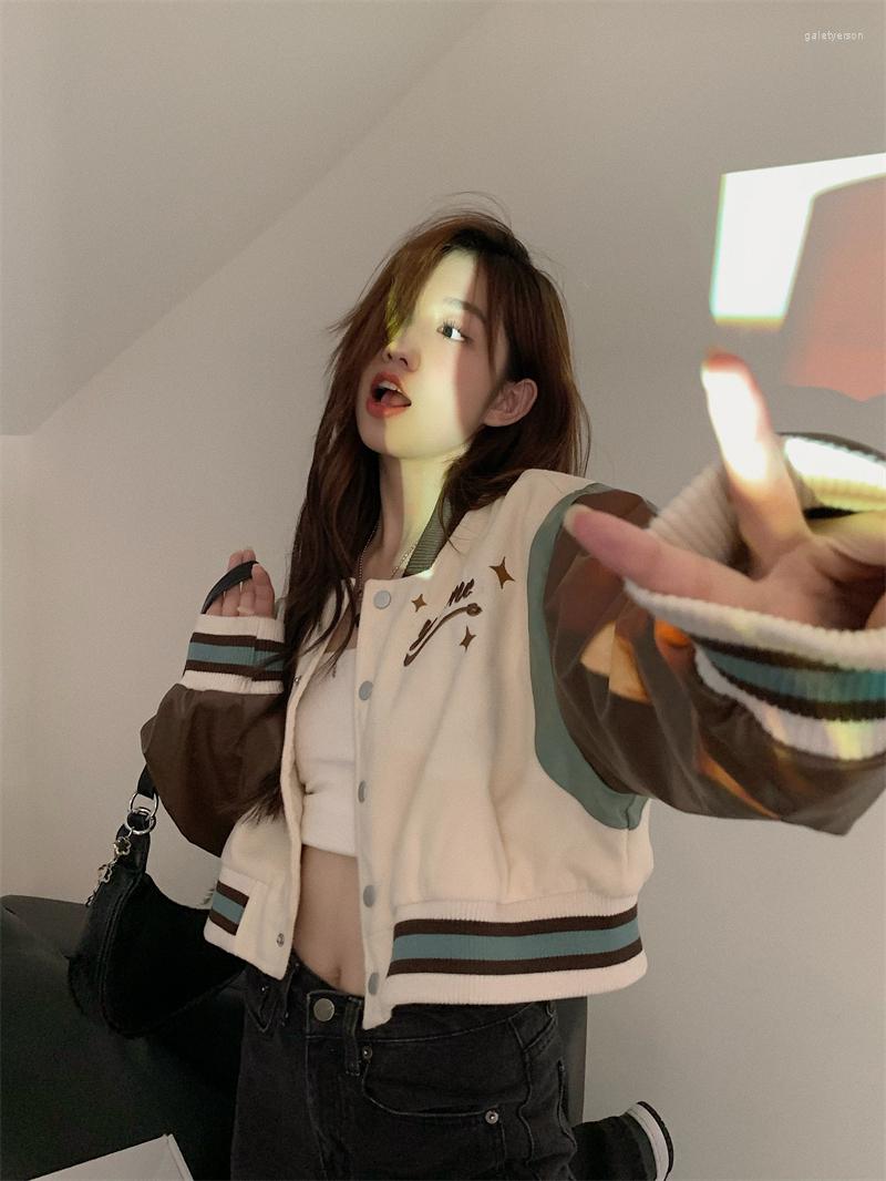 

Women' Jackets 2023 American Vintage Street Casual Versatile Jacket Y2K Autumn And Winter Letters Embroidered Label Baseball Wear, Beige