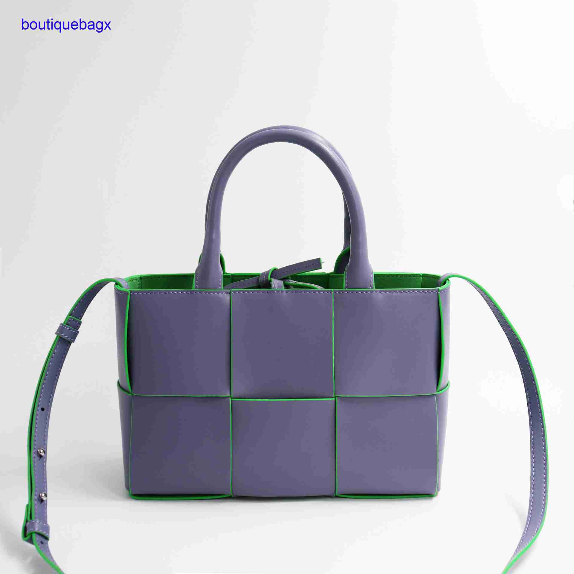 

Luxury Bottegss Venetss Arco Evening Bags online store mummy Woven handbag large capacity leather shoulder commuter tote color mat With logo J6VG, White4