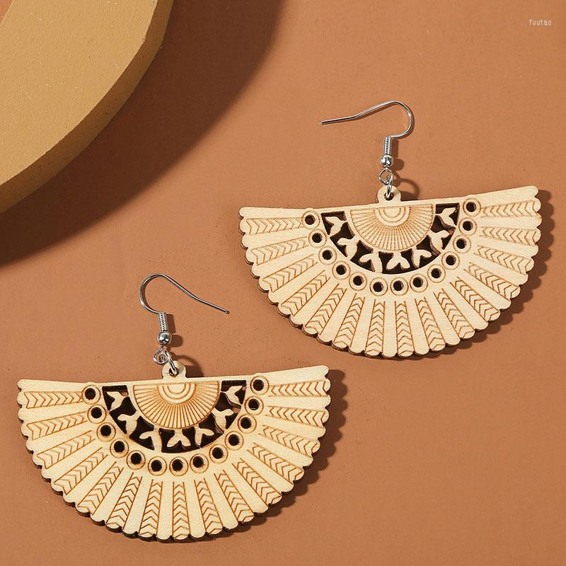 

Dangle Earrings Vintage Wood Geometric Fan Shape Drop For Women Boho Handmade Hollow Flower Earring Fashion Jewelry Holiday Party Gift