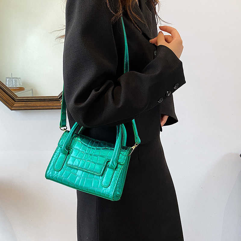 

nxy Crossbody Bags for Women Y2k Style Stone Pattern Handbags Short Top Handle Leather Mini Phone Luxury Brand Party Purse 230308, Silver