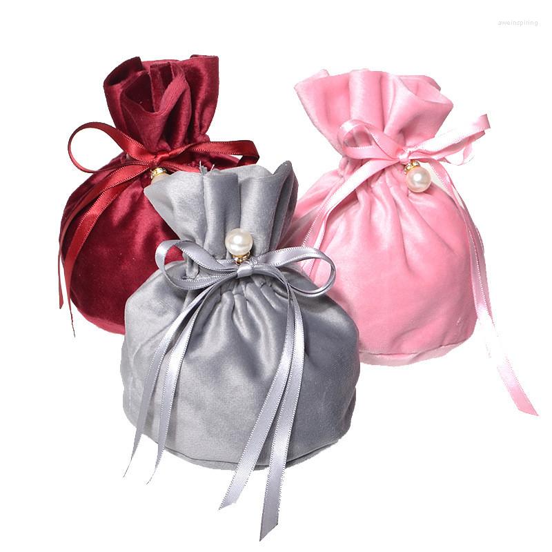 

Jewelry Pouches 14 15cm Drawstring Velvet Wedding Gift Jewellery Candy Bags With Decor Pearl Europe Chocolate Package Bag