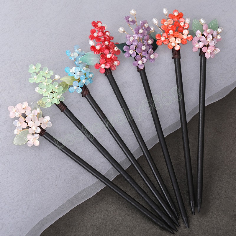 

Vintage Wood Flower Hairpin Women Chinese Style Hair Sticks Tassel Hair Clip Pins Bride Wedding Banquet Hair Jewelry Gifts