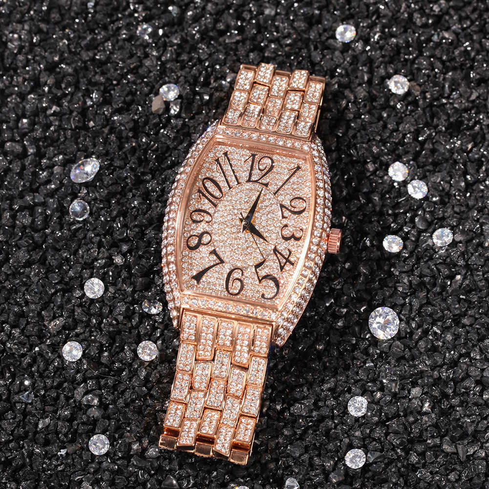 

Watch Men's watch casual hip hop new multi color Watch, Gold (full diamond)