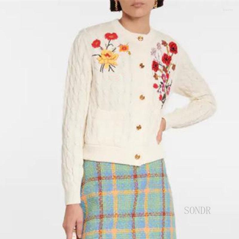 

Women' Knits Runway Cardigan Women High Fashion Sweater Floral Tops 2023 Autumn Vintage Embroidery Flowers Twist Knitted Coat Jersey, Apricot