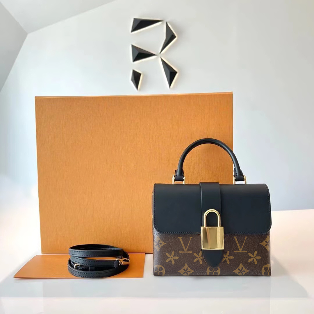 

Top quality Luxurys Designers clutch Shoulder Bag Genuine Leather LOCKY BB M44322 Women pochette man fashion handbags tote shopping toiletry travel crossbody Bags, Mon0gram army green