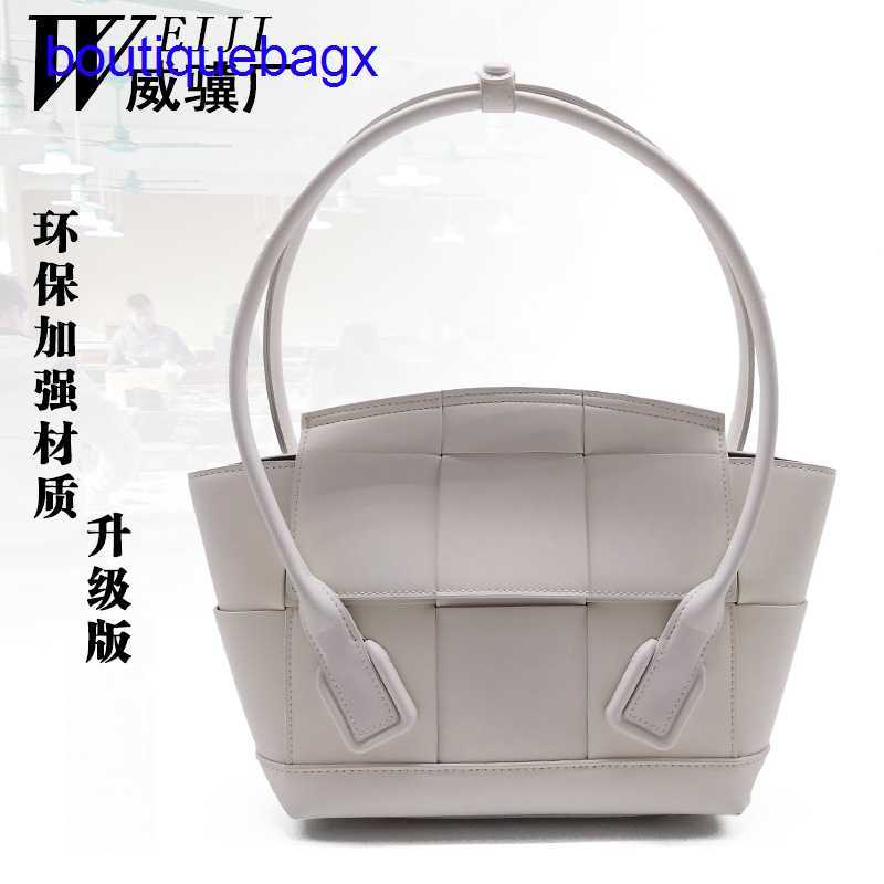 

Luxury Bottegss Venetss Arco Evening Bags online store Genuine leather women's bag Fashion one-shoulder messenger hand Women's With logo YBK6, White5