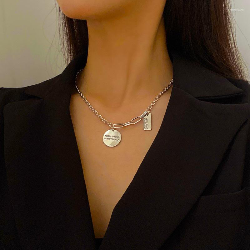 

Chains Vogallery Letter Coin Neck Pendants Women Punk Rock Geometric Necklace Fashion Sweater Chain Jewelry 2023