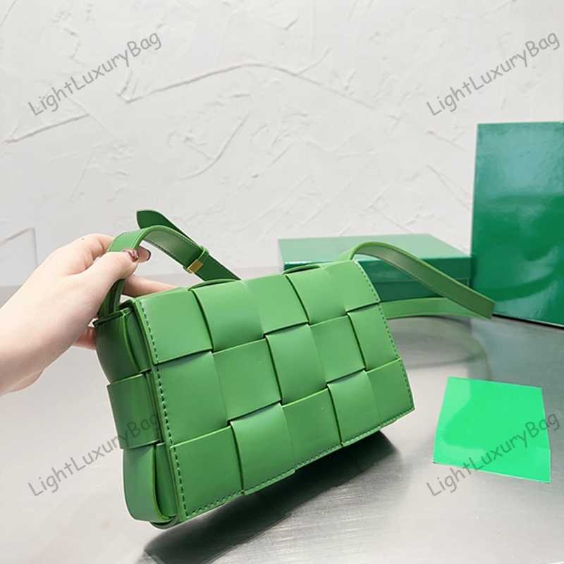 

Light Luxury Shoulder Bag For Women Wild Crossbody Bag Designer Leather A Variety Of Brilliant Colors To Choose From Handbag Famous Brand Shopping Purses 230313, Style1