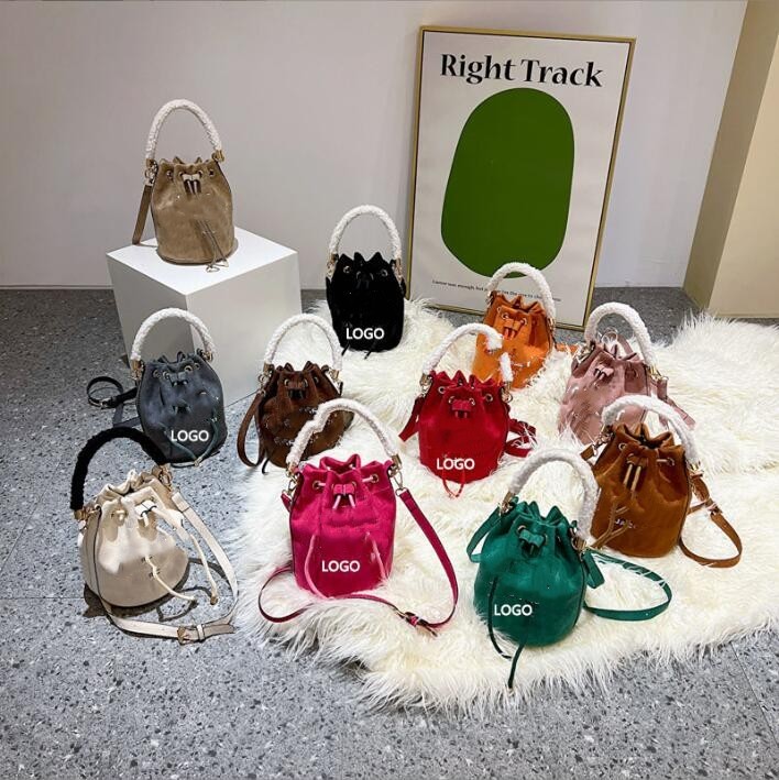 

Bucket Bag Designer Handbag Letter Crossbody Bags Purse Vintage Deerskin Velvet Luxury Women Simple Commuter Shoulder Bags Totes With Strap Messenger Bags BC274, 10