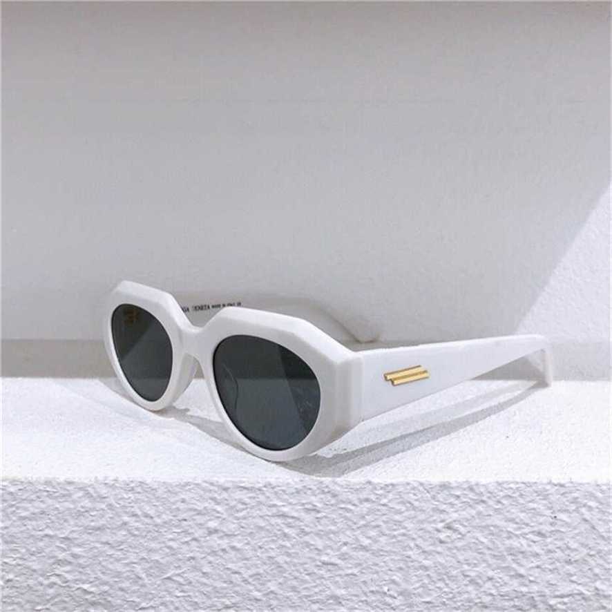 

ashui net red same Sunglasses geometric cat's eye personalized street shot plate small frame sunglasses bv1031