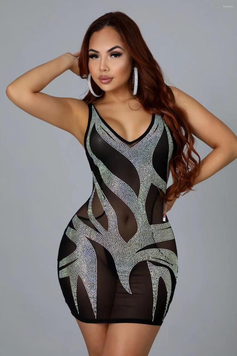 

Casual Dresses 2023 List Black Parity Diamonds Sexy Club Sweet Tank Sleeve Backless Style Women High Waist Skinny Short Dress