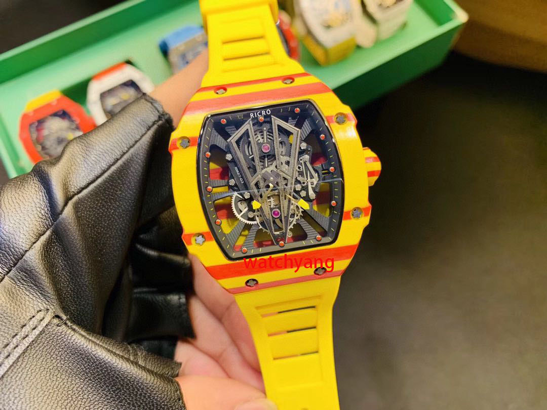 

Men's automatic mechanical watch Japan West Iron City movement 27-03 series natural rubber strap size 48x42mm carbon fiber material