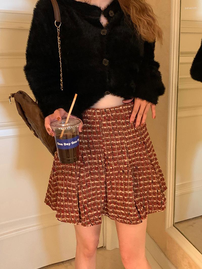 

Skirts High Waist Thickened Tweed Skirt Woman Autumn Winter Chic A-line Versatile Pleated Christmas Vintage Female Clothing, Black