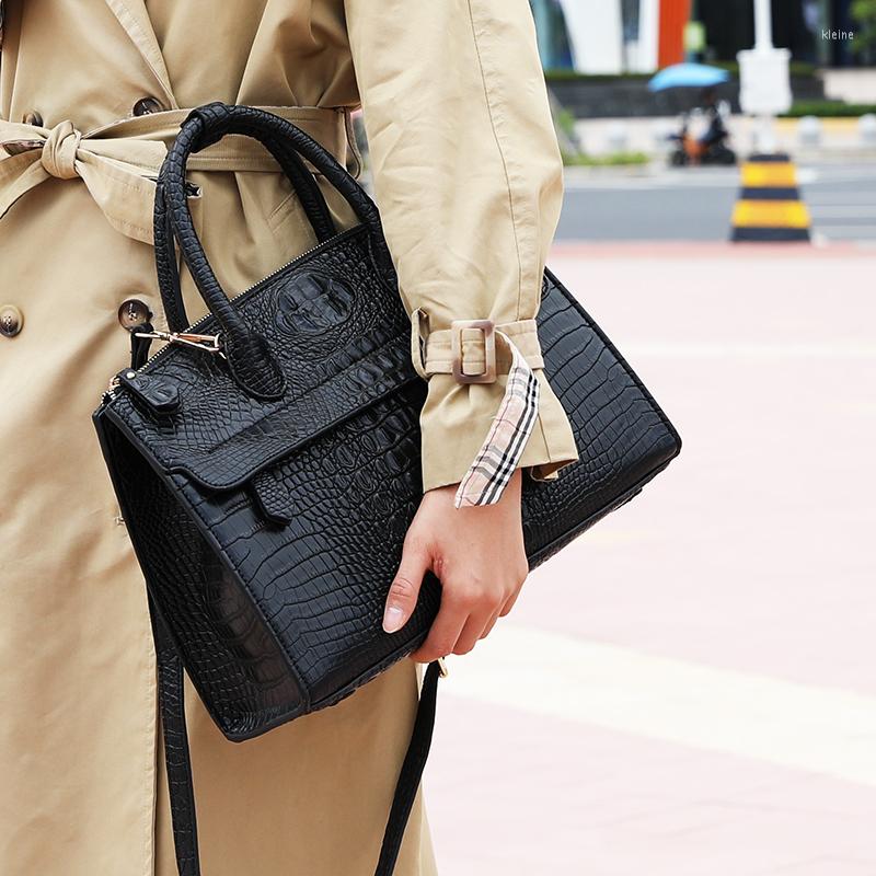 

Evening Bags High Quality Women Real Leather Crocodile Briefcase Work Bag OL Commercial Black