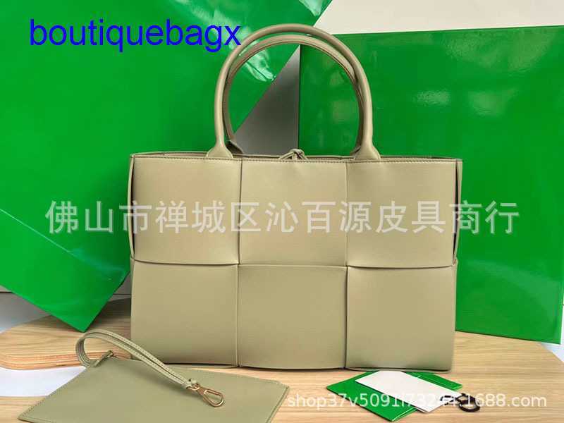 

Original edition Luxury Bottegss Venetss Arco Evening Bags online store woven leather tote Tote bag large 6 plaid shopping cave st With logo E3OP, Cave stone green