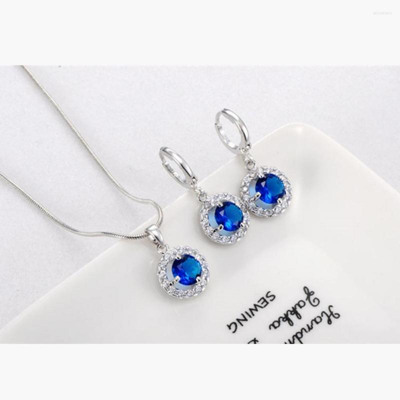 

Necklace Earrings Set Bettyue Classical Round CZ Fancy Jewellry Mulicolor Choice For Women Attending Banquet Decoration Symbolize Of Starry, Picture shown