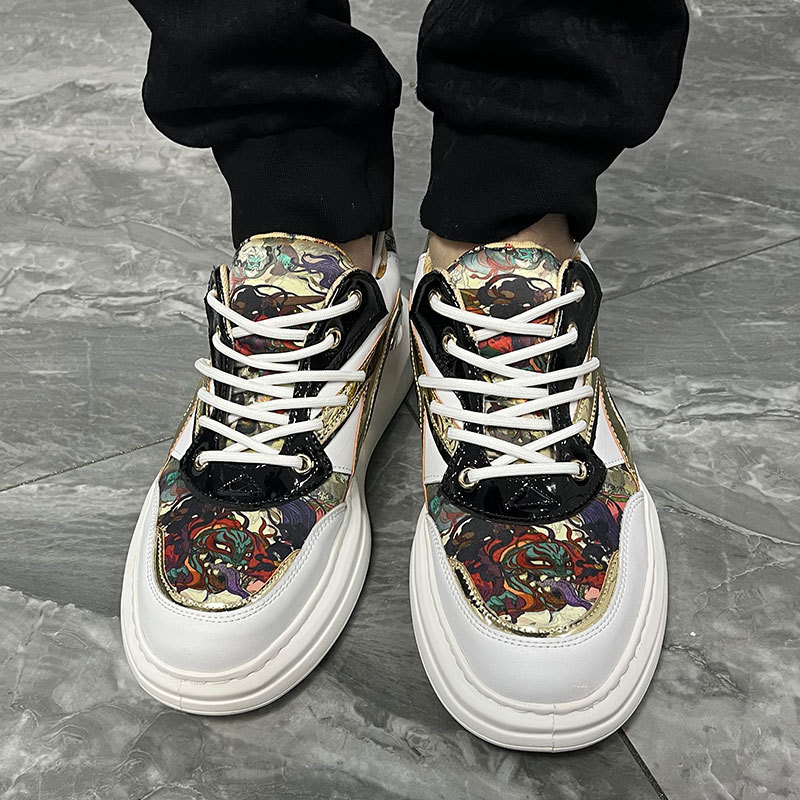 

Large size 37-45 Street Men Running Shoes breathable Loafers thick bottom doodle First layer of cowhide Male Sneakers Chaussure, Normal 2