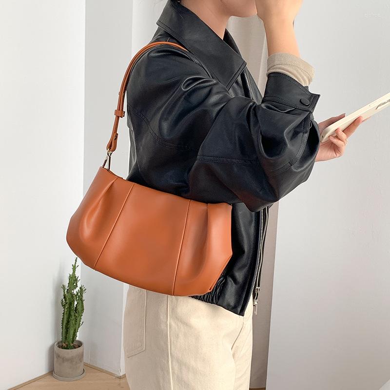 

Evening Bags Solid Color Shoulder For Women High Quality Pleated PU Leather Tote Handbags Female Retro Sling Crossbody Messenger Bag, Beige