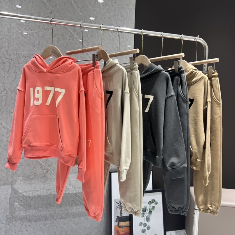 

kids Ess Hoodies baby sweatshirt girls boys clothes Streetwear designer Sweatshirts Loose Hoodies Lovers Tops Clothing