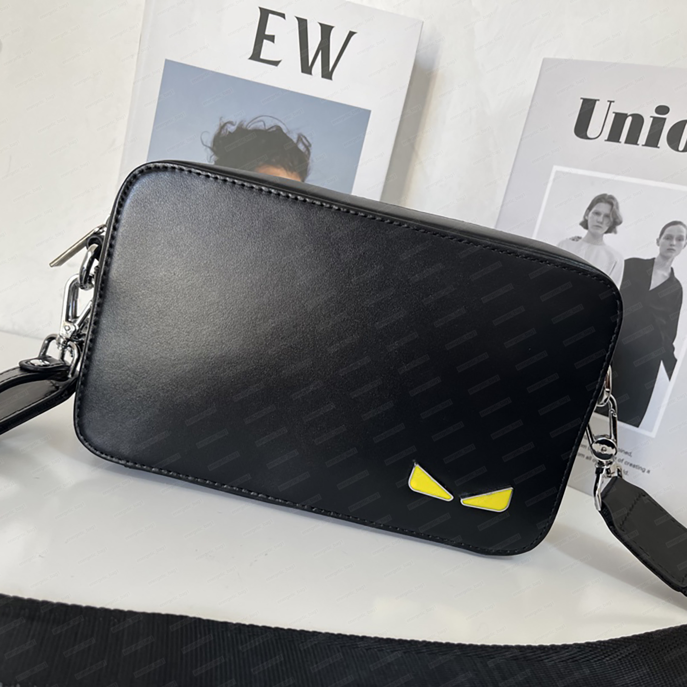 

Mens Cross Body Shoulder Bags Designer Handbag Square Small Handbag Men Leather F Purse Flap Street Fashion Crossbody Bags with Wide Shoulder Strap Tote Bags Black