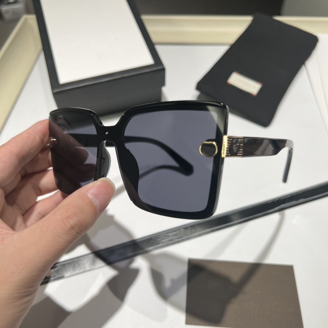 

Woman Sunglass Fashion Couple Designer Sunglasses For Women Mens Luxurys Designers Sun Glasses Drive Summer Polarize Sunglasse Eyewear8914