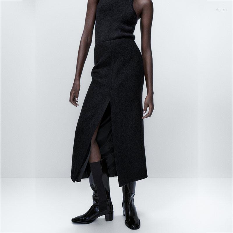 

Skirts Autumn And Winter 2023 High Waist Black Slim Bag Hip Slit Skirt