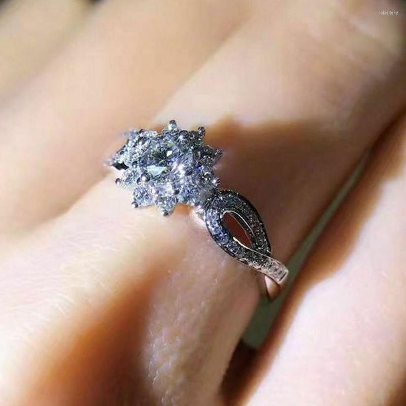 

Wedding Rings CAOSHI Stylish Proposal For Female Silver Color Shiny Zirconia Accessories Engagement Ceremony Delicate Design Jewelry