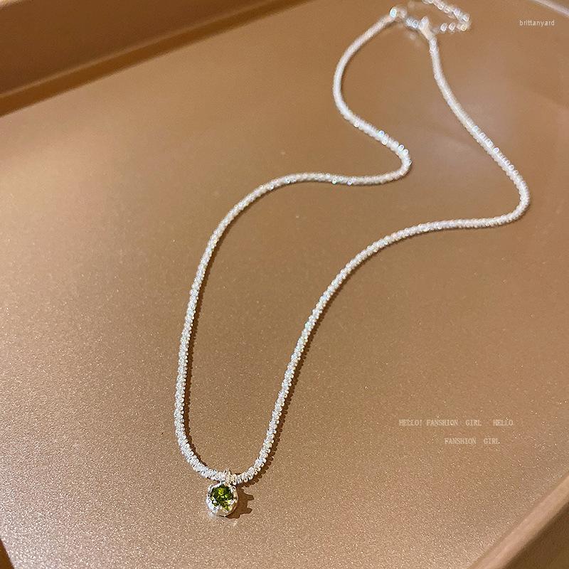 

Chains South Korea's Sparkling Necklace Female Light Luxury Small Network Red With Green Zircon Clavicle Chain